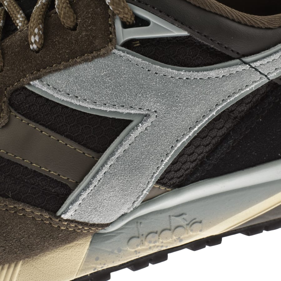 Diadora N9002 Polar Trainers Brown